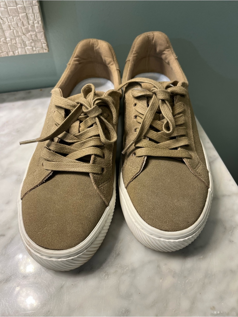 Quince Tan Suede Low-Top Sneakers